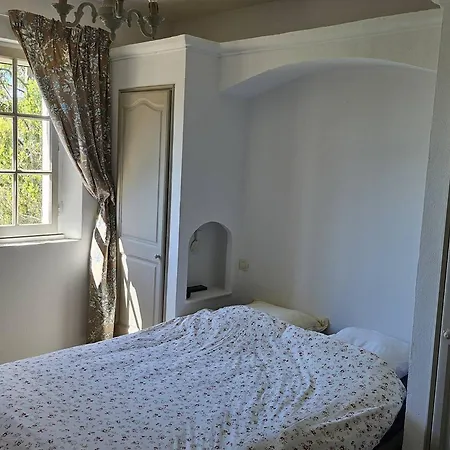 Villa A Maxime Avec Piscine, 10 Personnes, Quartier Du Semaphore - Fr-1-768-87 *